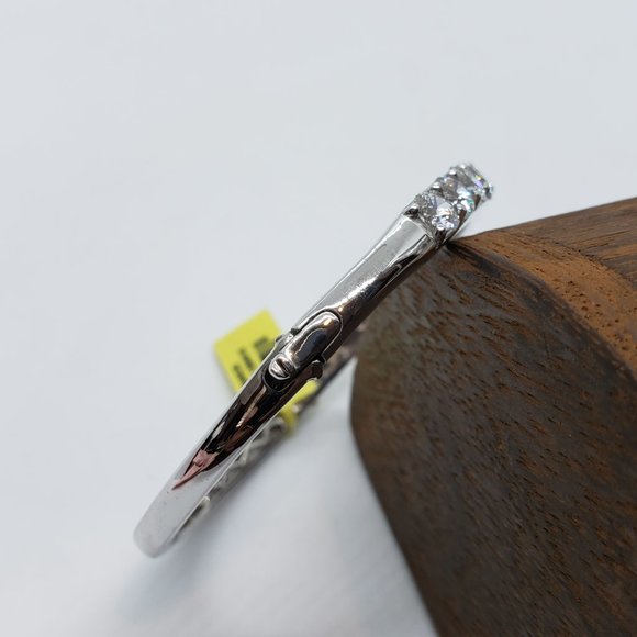 11.15 cts Swarovski Sterling Silver Bangle Bracelet - Picture 8 of 13